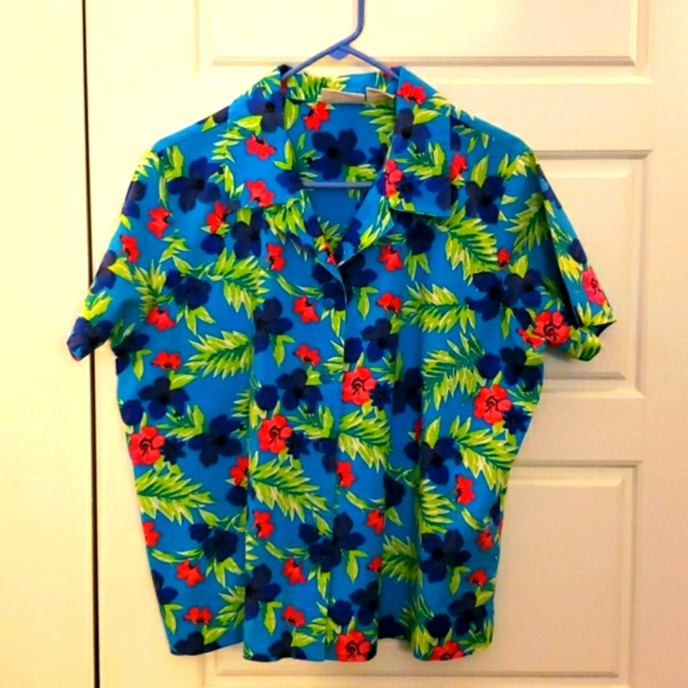 Hawaiian top